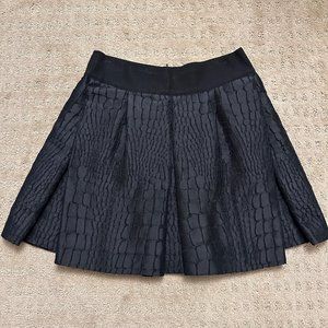 EUC Black Philosophy di Alberta Ferretti Croc Stitch Pattern Flare Skirt Sz 4